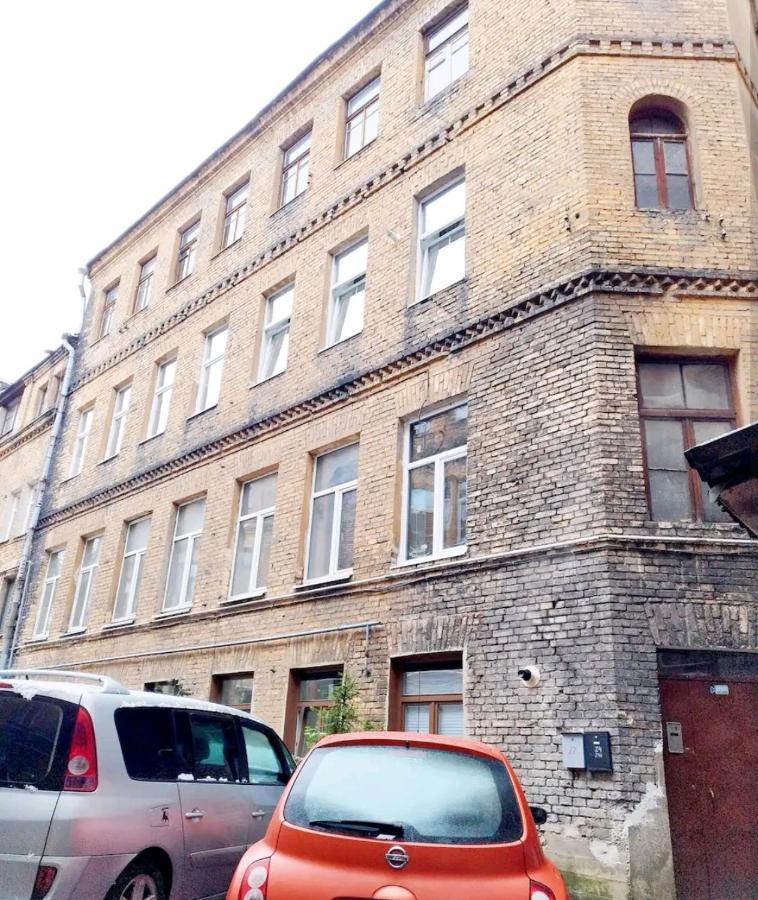 Free Parking Old Town Station With Balcony Apartment *