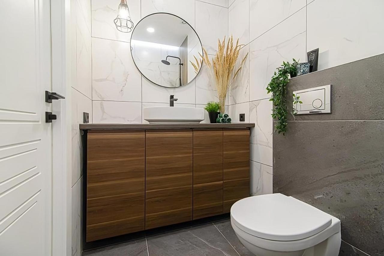 Free Parking Old Town Station With Balcony * Wilno